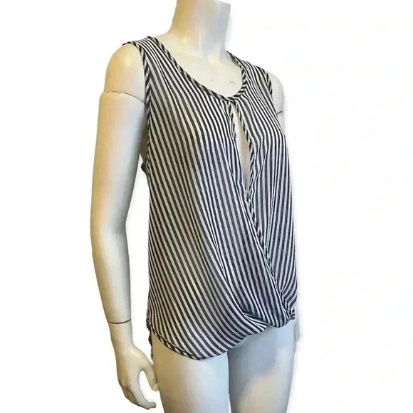GUESS sleeveless striped infinity open back tank top black and white medium - Picture 3 of 12